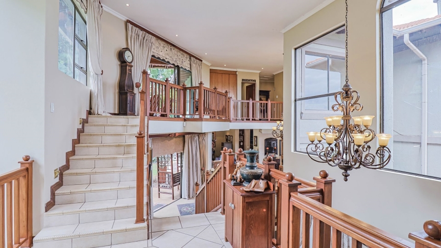 5 Bedroom Property for Sale in Birdwood Estate North West
